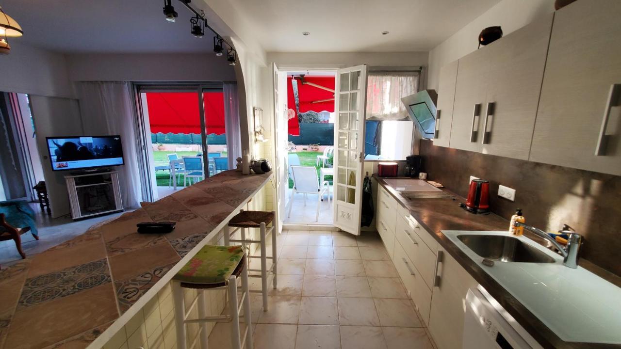 Superbe Rez De Jardin Dans Residence Au Calme Nisa Exterior foto